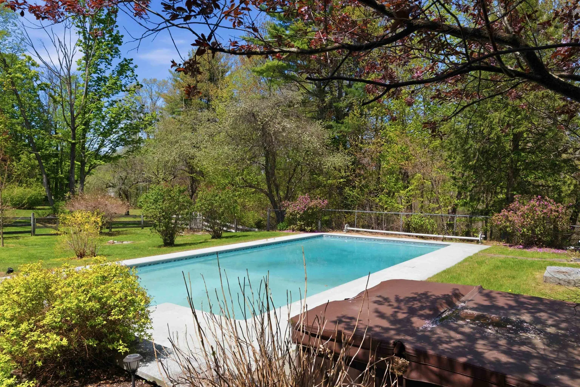 2671 Parade Road Laconia NH 03246