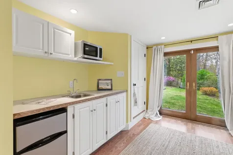 2671 Parade Road Laconia NH 03246