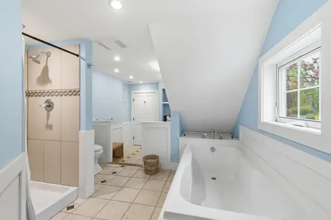 2671 Parade Road Laconia NH 03246