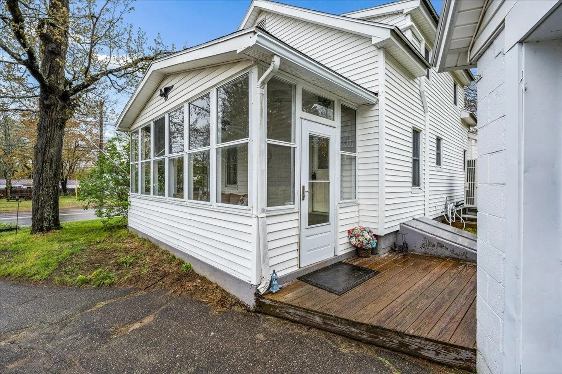 43 Webster Lake Road Franklin NH 03235