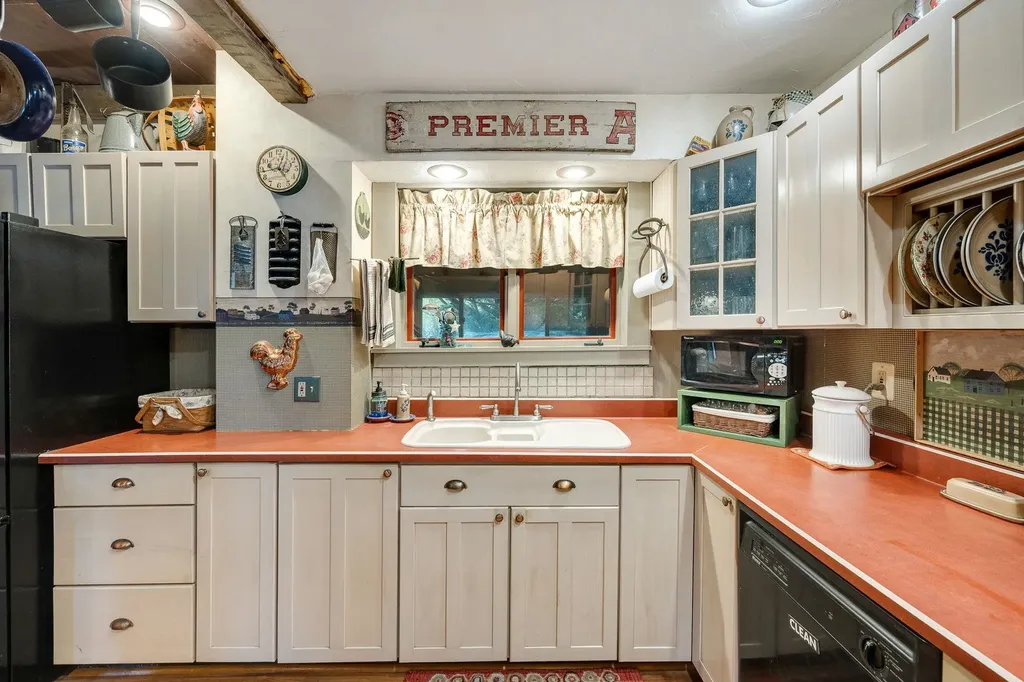 3471 Waterbury Stowe Road Waterbury VT 05677