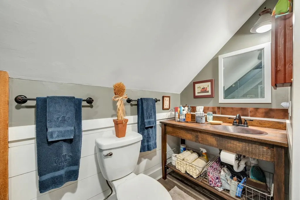 3471 Waterbury Stowe Road Waterbury VT 05677