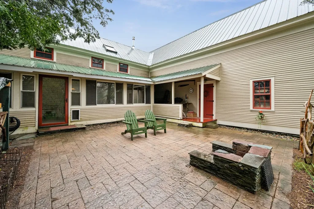 3471 Waterbury Stowe Road Waterbury VT 05677