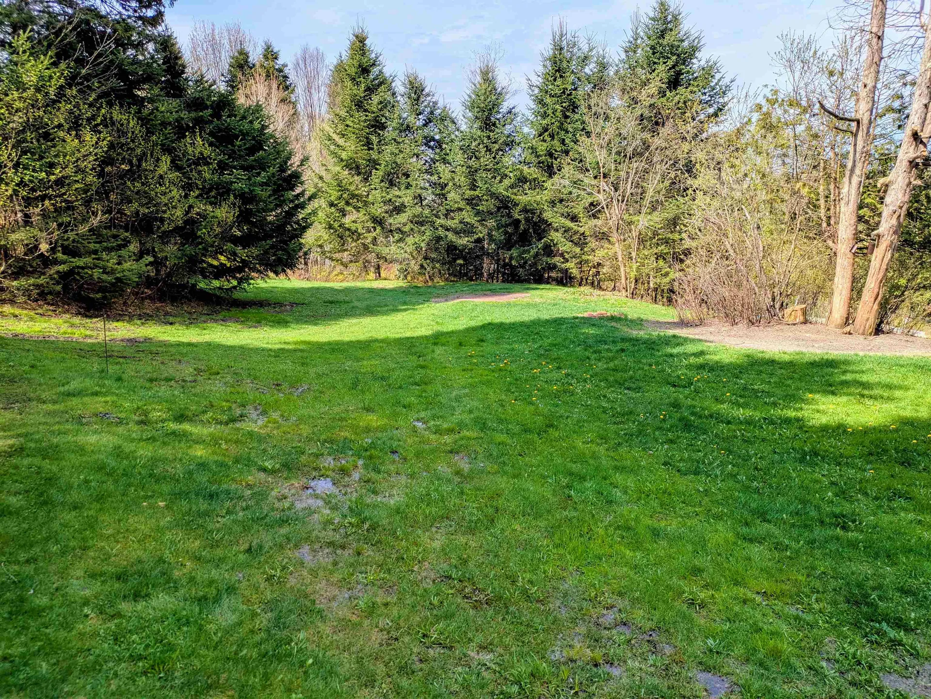 17 Plateau Road Stewartstown NH 03597