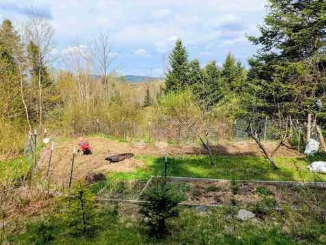 17 Plateau Road Stewartstown NH 03597