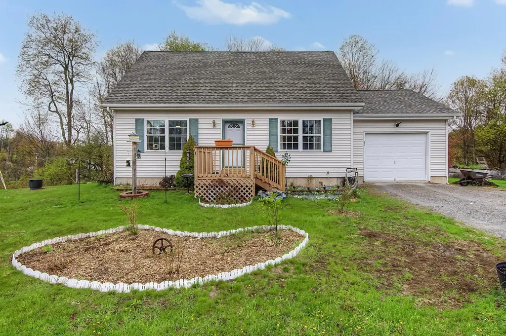 51 Meadow Brook Lane Fletcher VT 05444