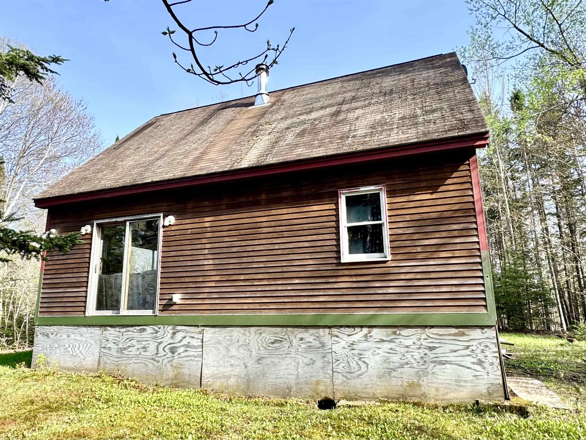 40 Griffin Road Stewartstown NH 03576