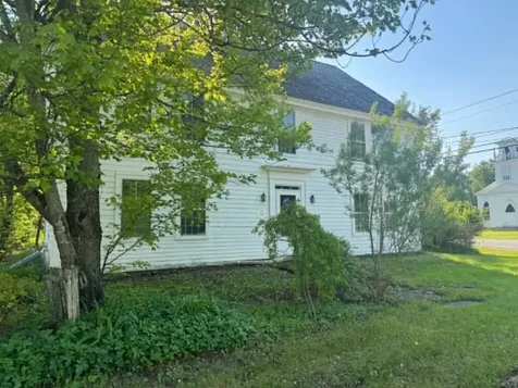 16 Bird Street Poultney VT 05764