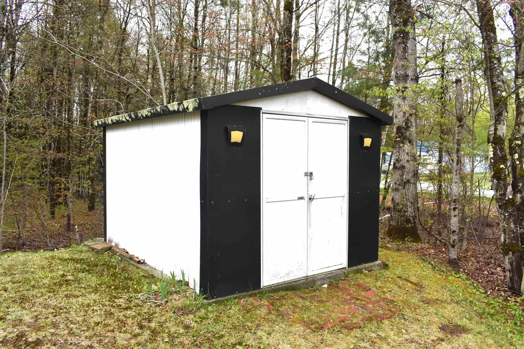6 Country Meadows Drive Rindge NH 03461