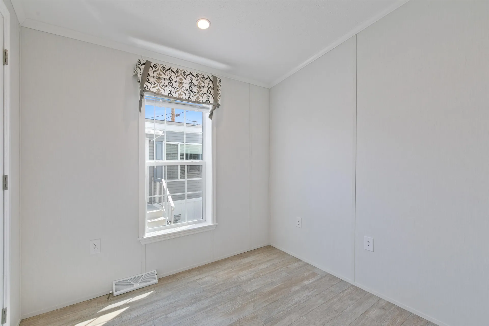 72 Brookwood Drive Salem NH 03079