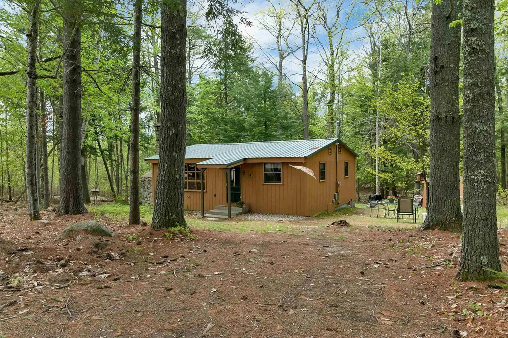 34 Finethy Road Alton NH 03809