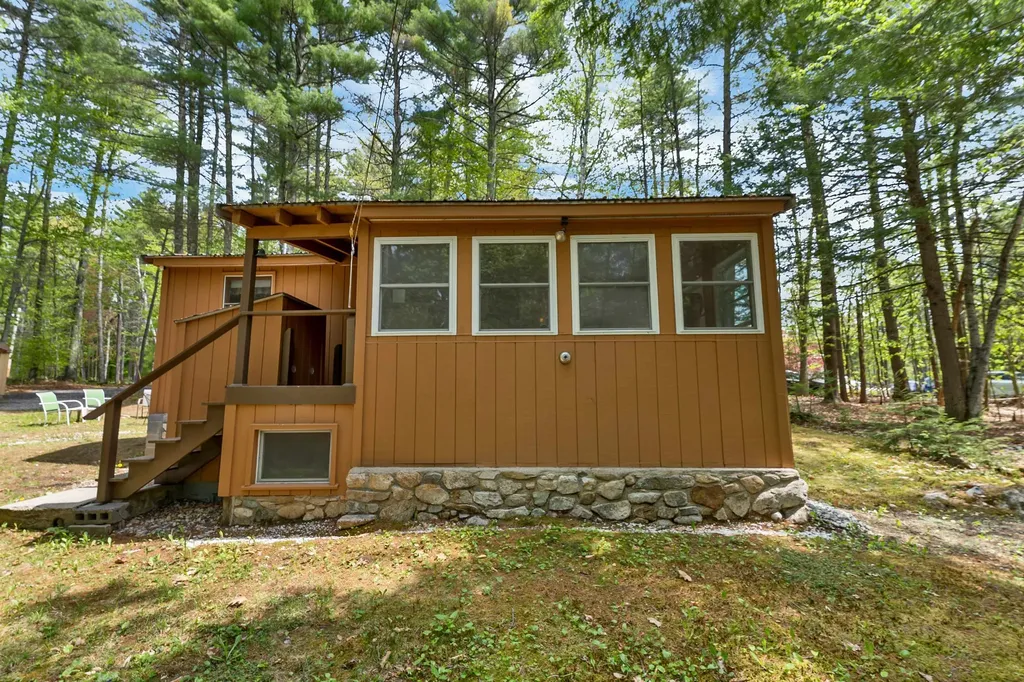 34 Finethy Road Alton NH 03809