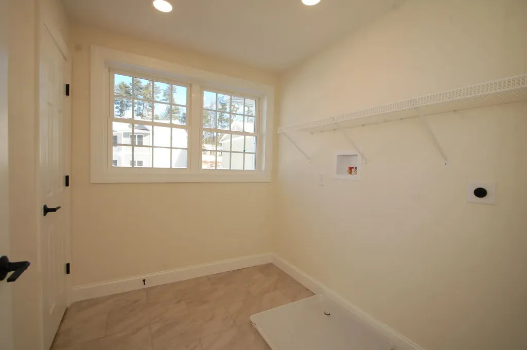 3B Dearborn Circle Goffstown NH 03045
