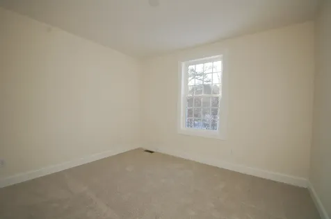 3B Dearborn Circle Goffstown NH 03045
