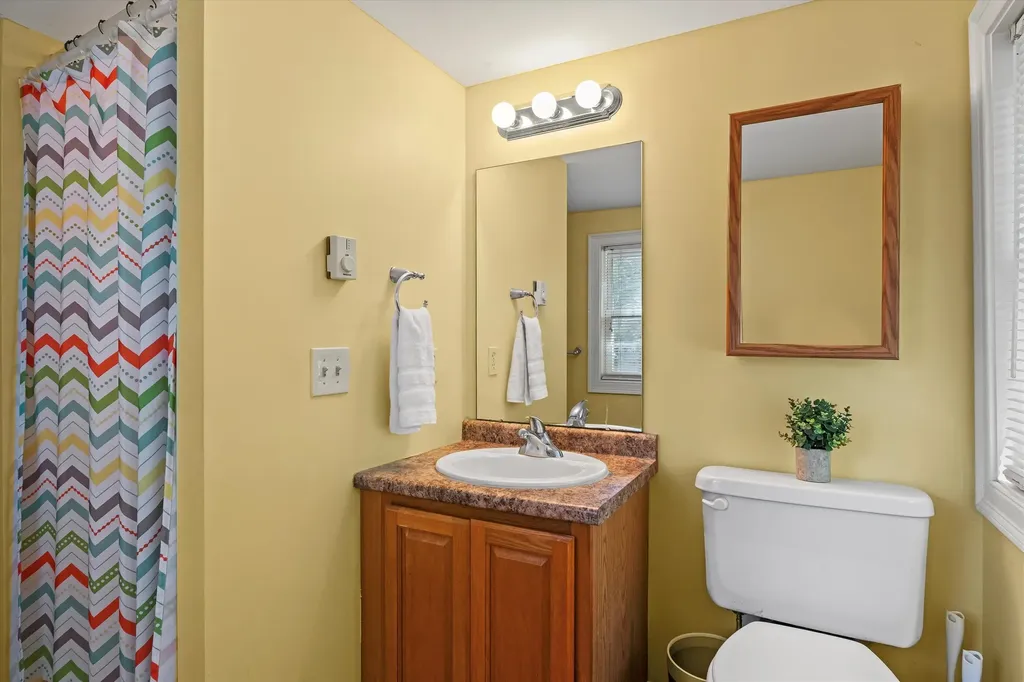 42 Brewster Road Barnstead NH 03225