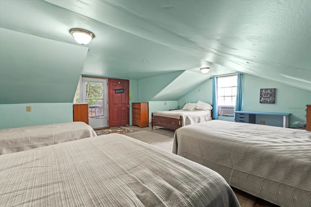 42 Brewster Road Barnstead NH 03225