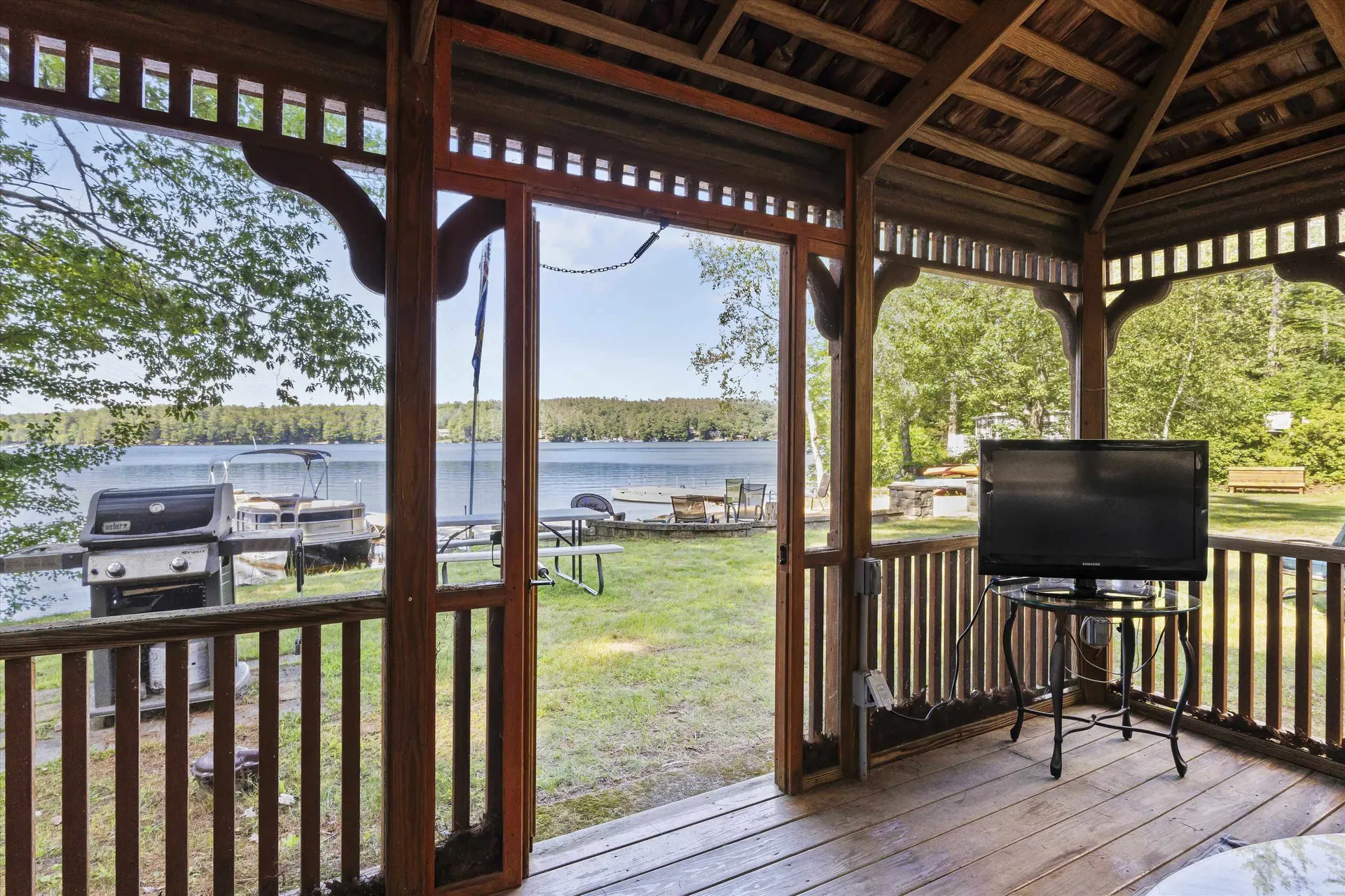 42 Brewster Road Barnstead NH 03225