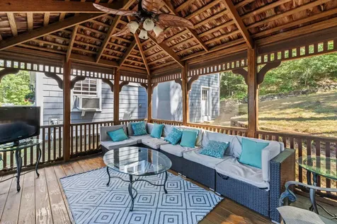 42 Brewster Road Barnstead NH 03225