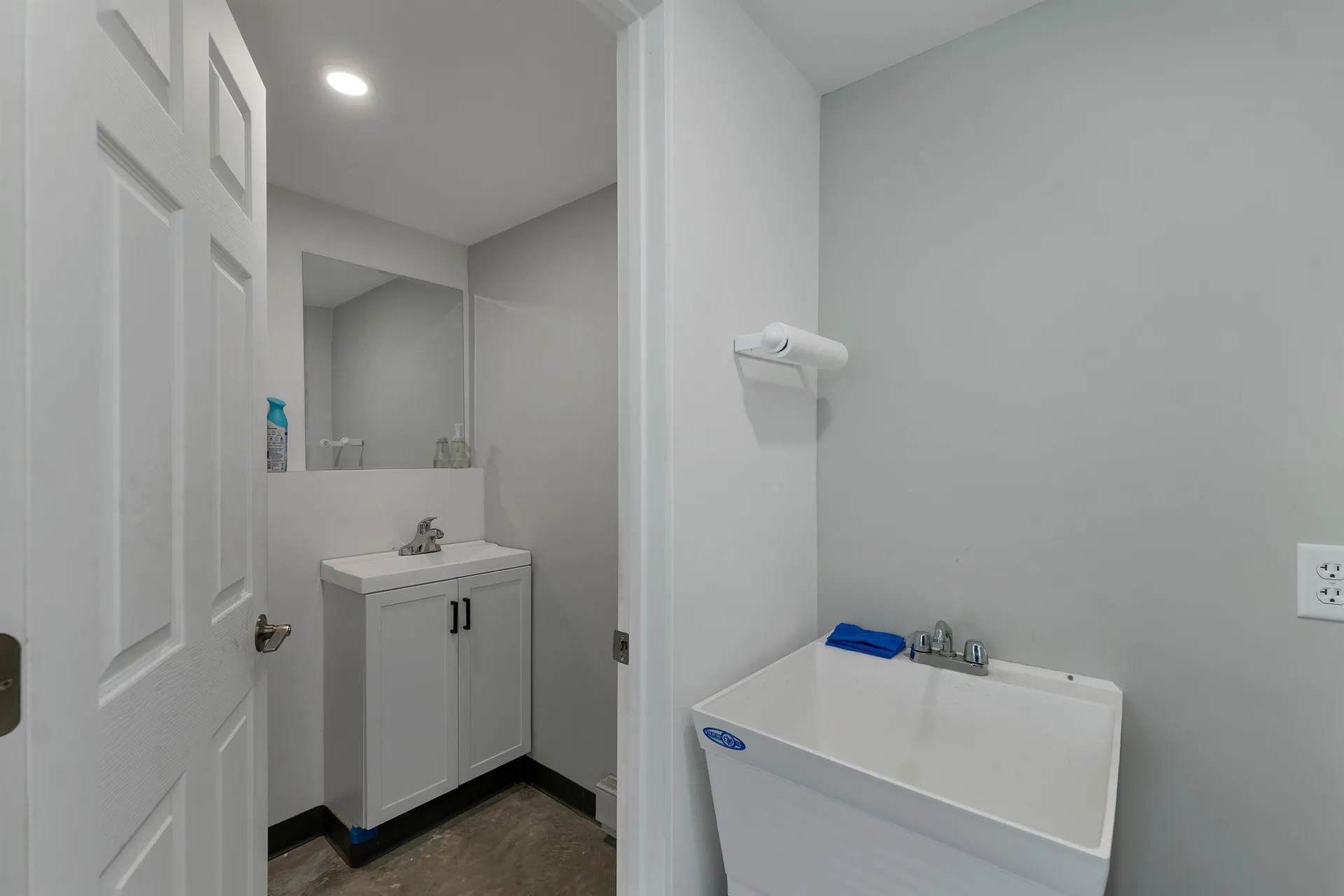 262/264 Isinglass Circle Barrington NH 03825