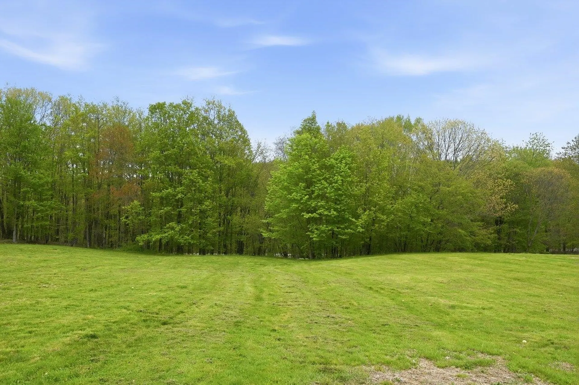 236 Tolend Road Barrington NH 03825