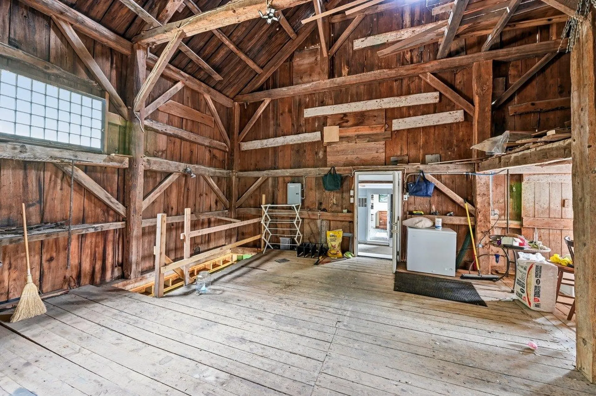 236 Tolend Road Barrington NH 03825