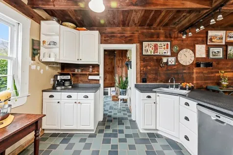 236 Tolend Road Barrington NH 03825