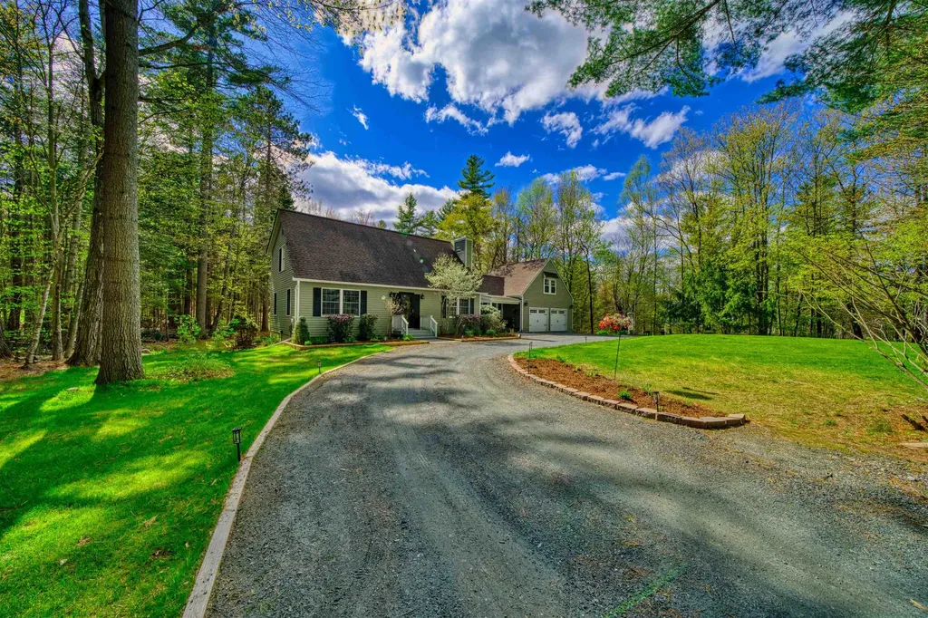 22 Pine Ridge Road Sunapee NH 03782