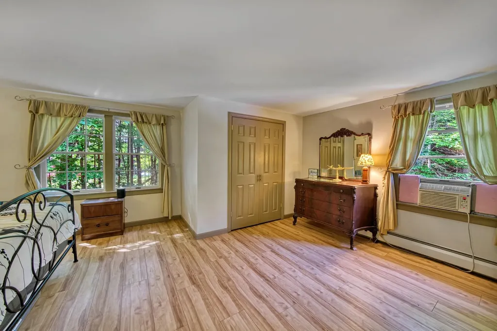 22 Pine Ridge Road Sunapee NH 03782