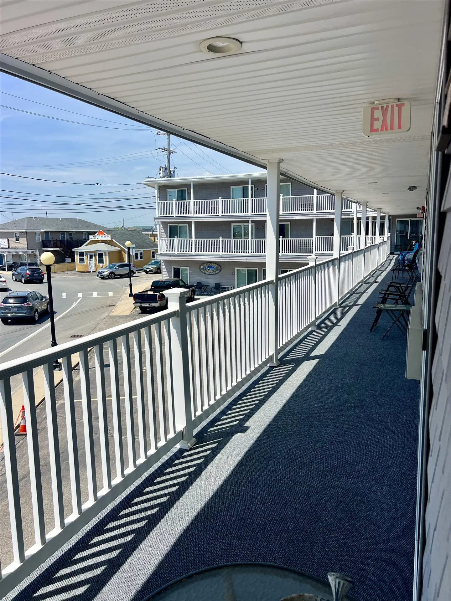 6 Ashworth Avenue Hampton NH 03842