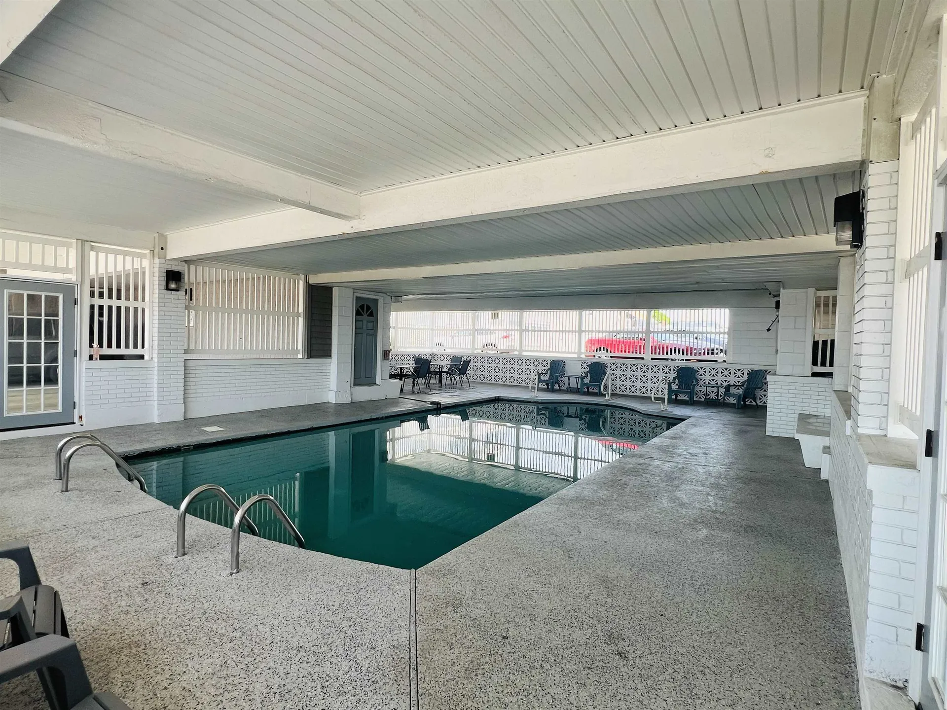 6 Ashworth Avenue Hampton NH 03842