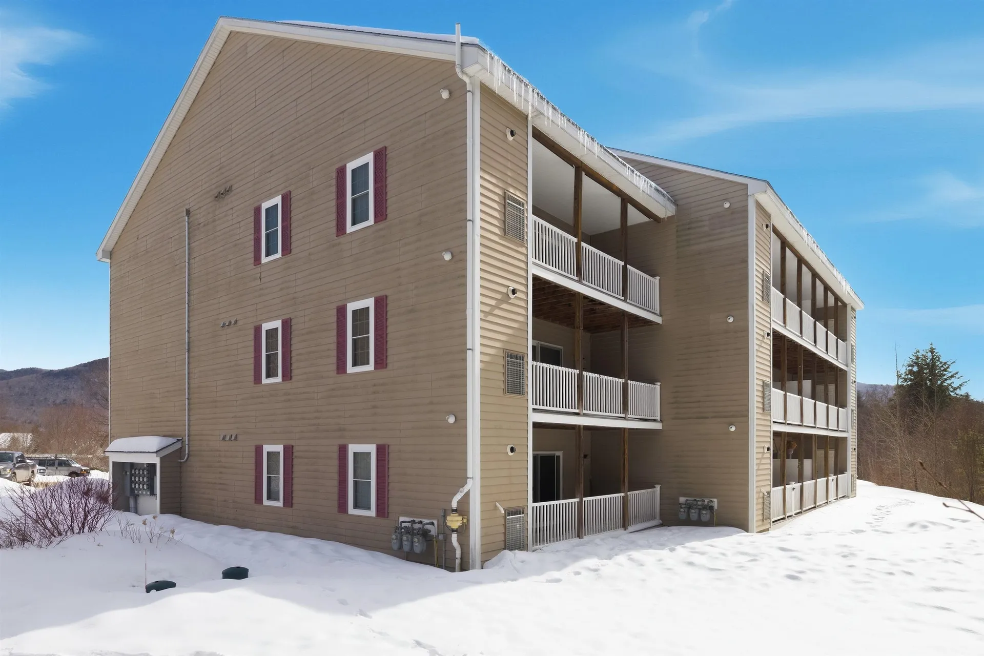 8 Twin Tip Terrace Lincoln NH 03251
