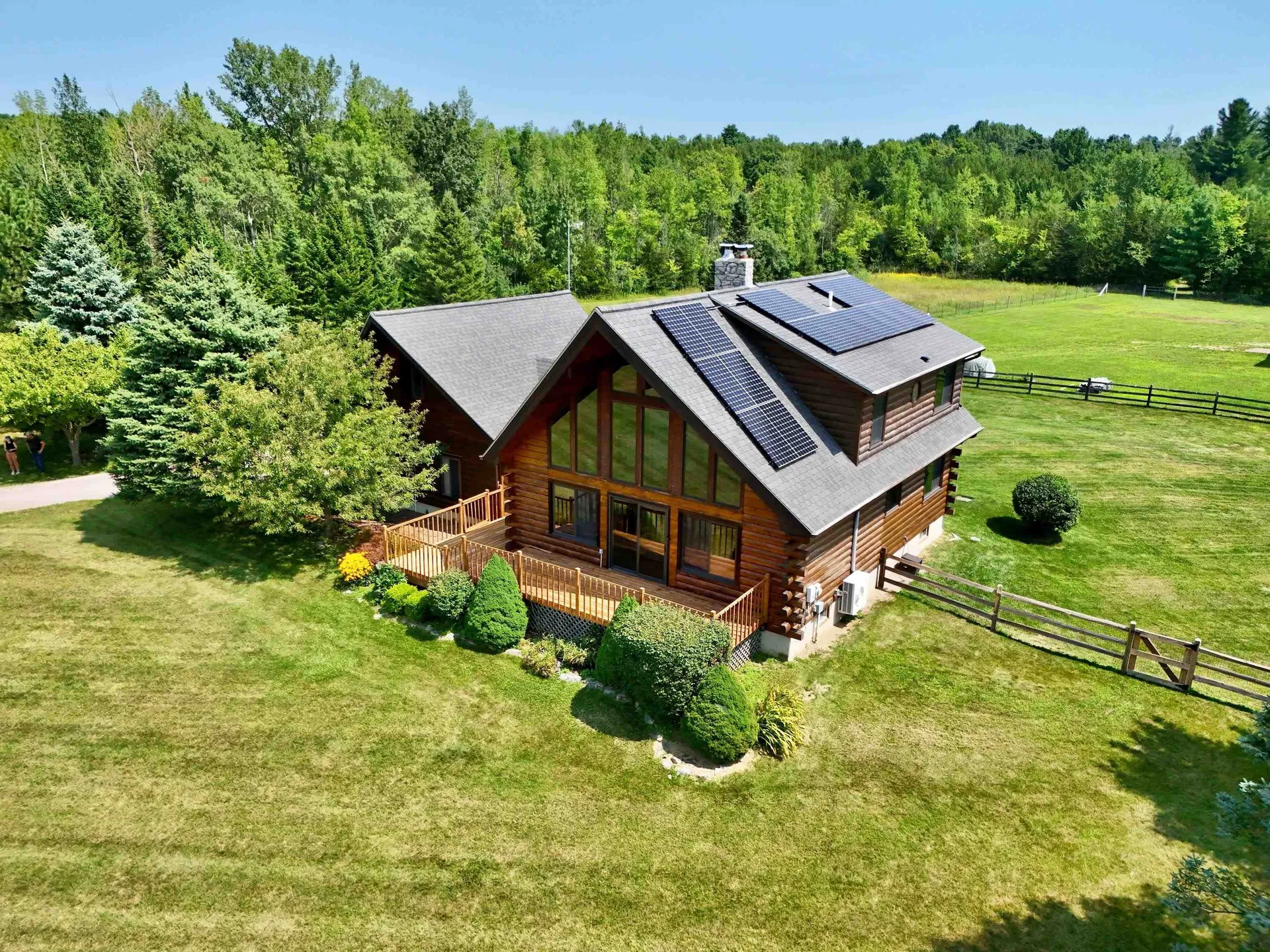 8 Maynard Court Grand Isle VT 05458