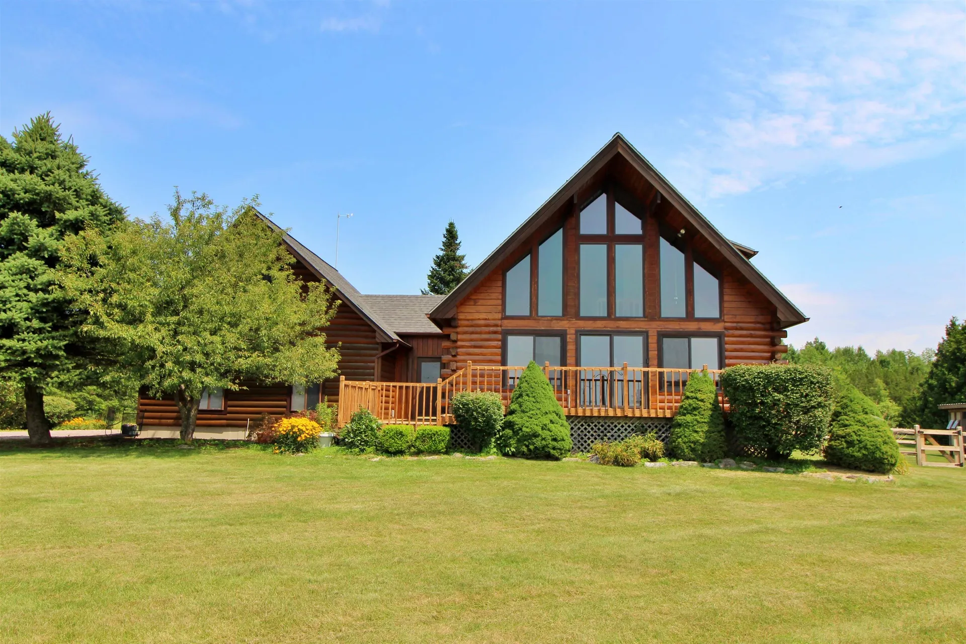 8 Maynard Court Grand Isle VT 05458
