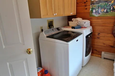 8 Maynard Court Grand Isle VT 05458