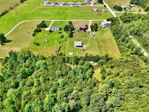 8 Maynard Court Grand Isle VT 05458