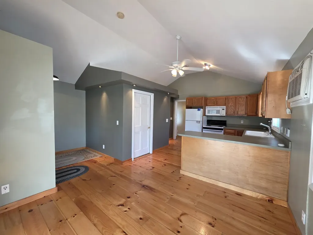 58 Barber Road Haverhill NH 03774
