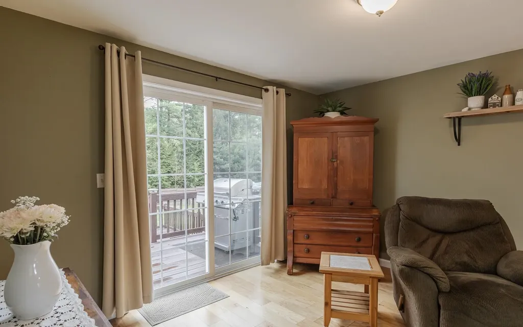 91 Katie Lane Swanzey NH 03446