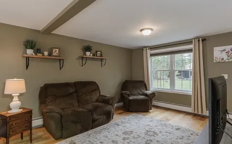 91 Katie Lane Swanzey NH 03446