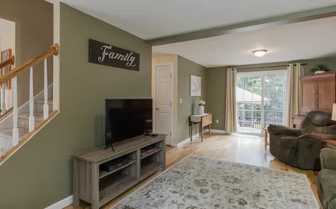 91 Katie Lane Swanzey NH 03446