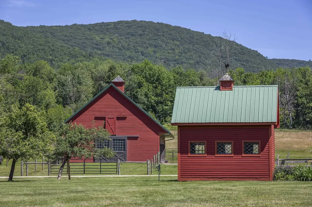 1268 Myers Road Shaftsbury VT 05262