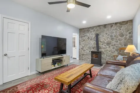 4261 Province Lake Road Wakefield NH 03830