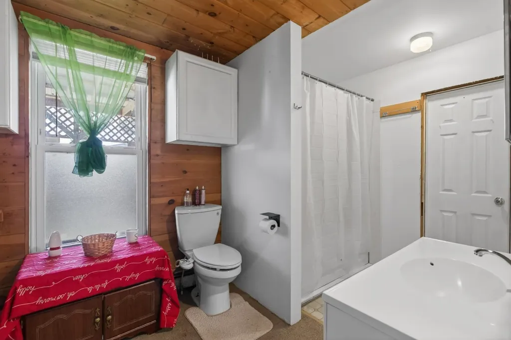 92 Water Street Laconia NH 03246