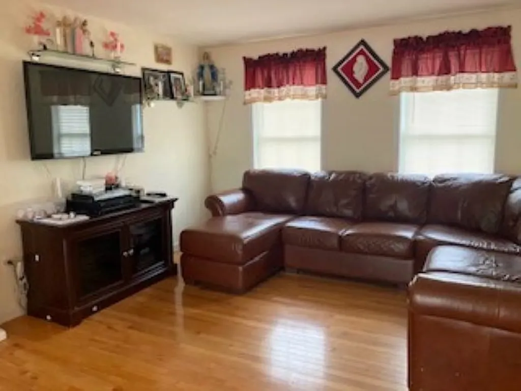 360 Whittington Street Manchester NH 03104