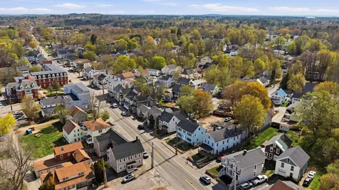 35 Green Street Somersworth NH 03878