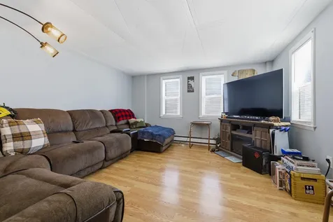 35 Green Street Somersworth NH 03878