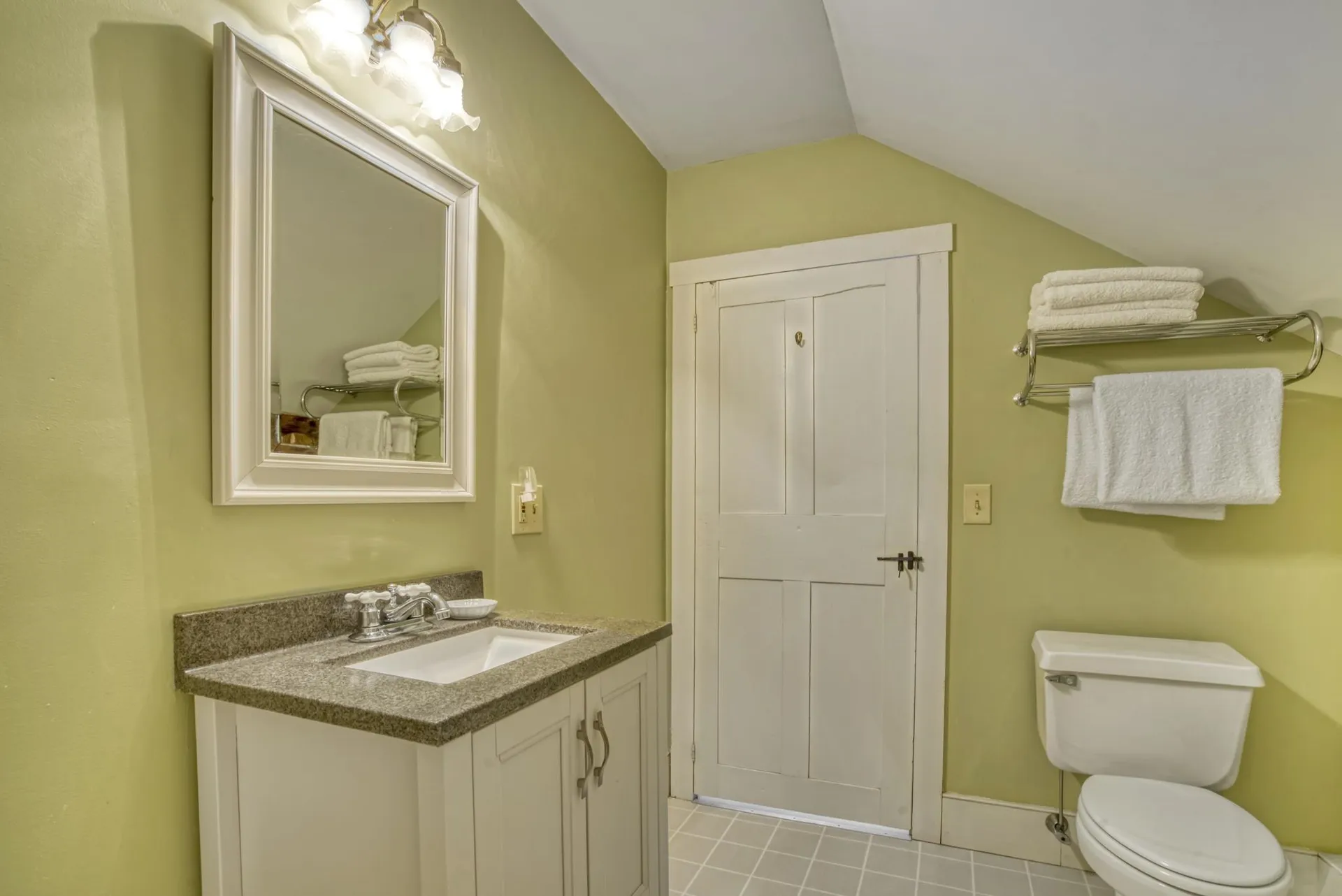 499 Andover Road New London NH 03257