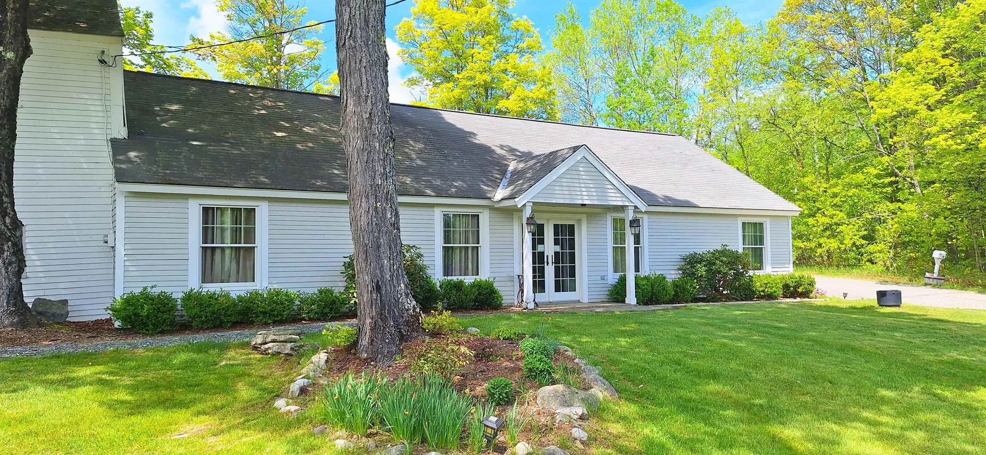 499 Andover Road New London NH 03257