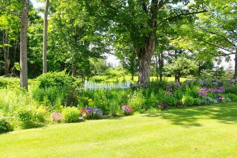 499 Andover Road New London NH 03257