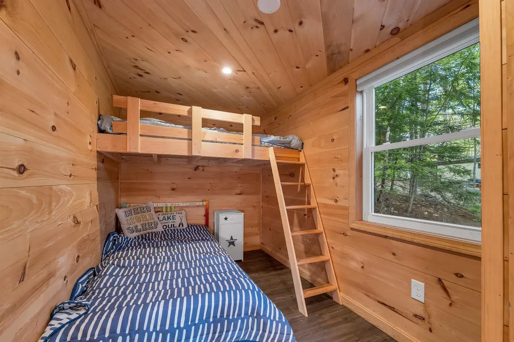 591 Weirs Boulevard Laconia NH 03246