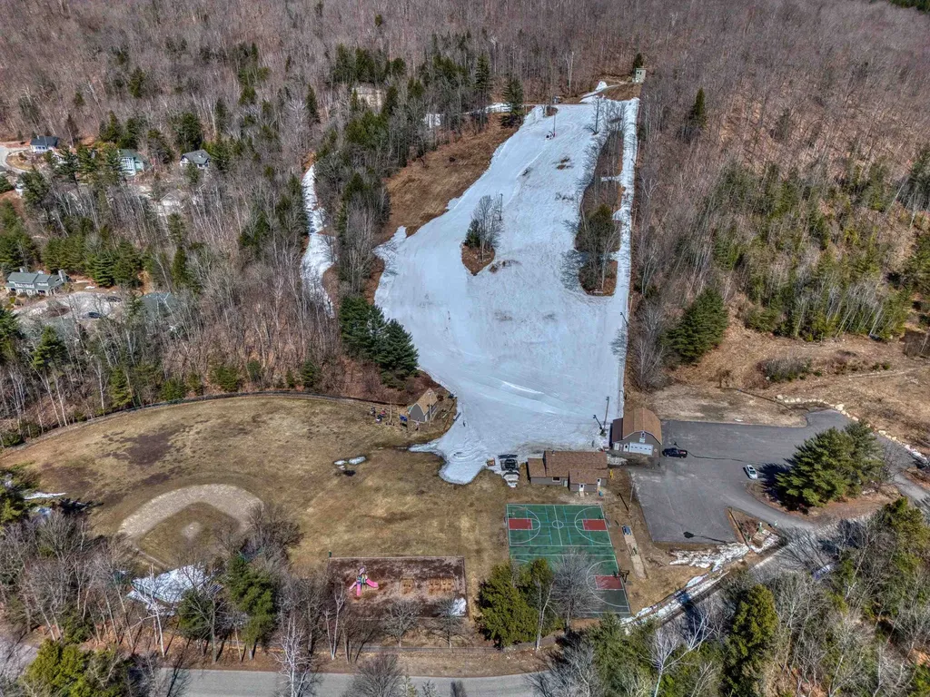 14 Hillside Circle Lincoln NH 03251